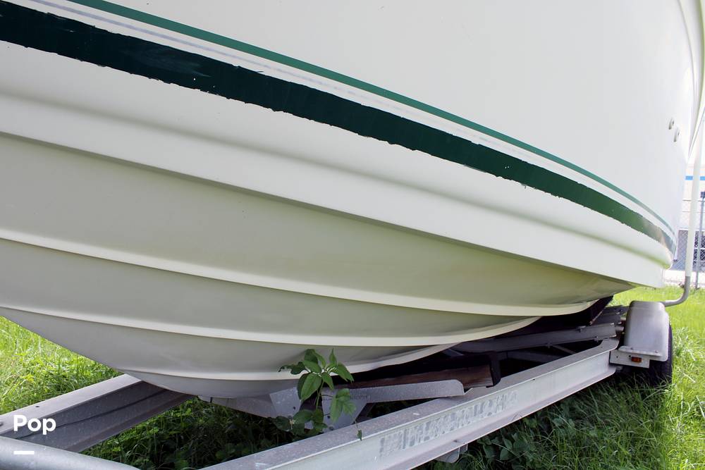 Slide: The Image of Sea Ray 240 Sundancer 2004 - 14163782