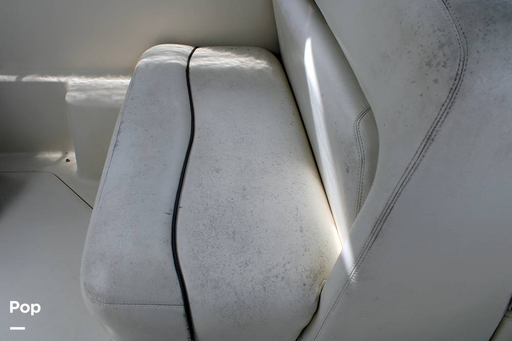 Slide: The Image of Sea Ray 240 Sundancer 2004 - 14163796