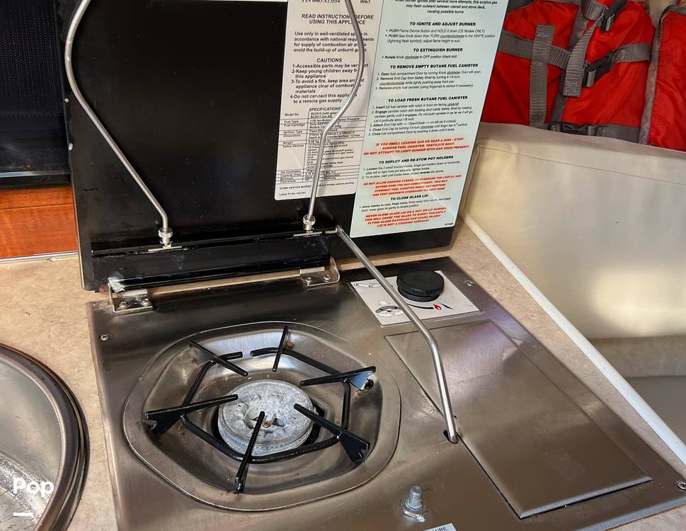 Slide: The Image of Sea Ray 240 Sundancer 2004 - 15373636