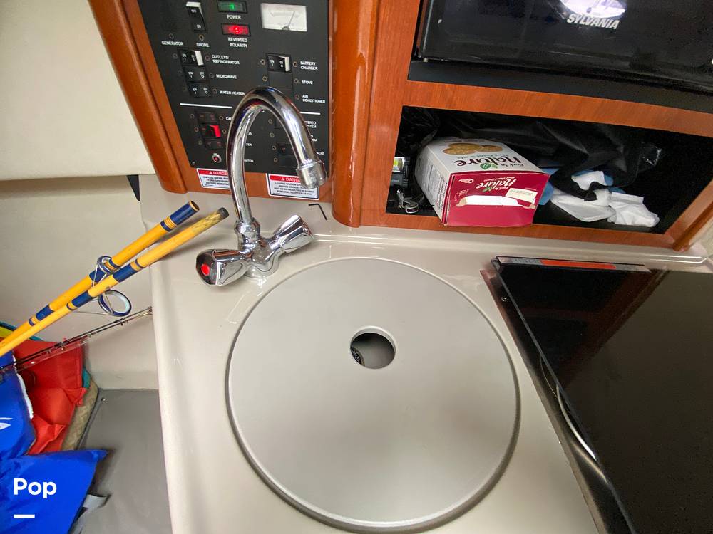 Slide: The Image of Sea Ray 240 Sundancer 2006 - 13209890