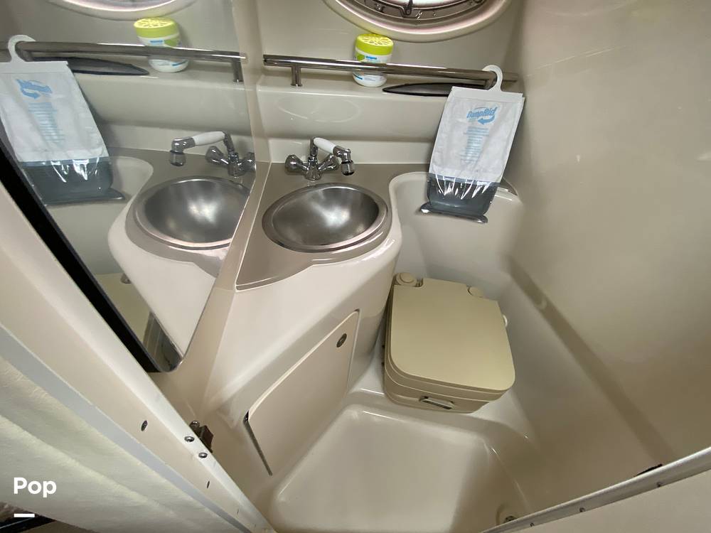 Slide: The Image of Sea Ray 240 Sundancer 2006 - 13209891