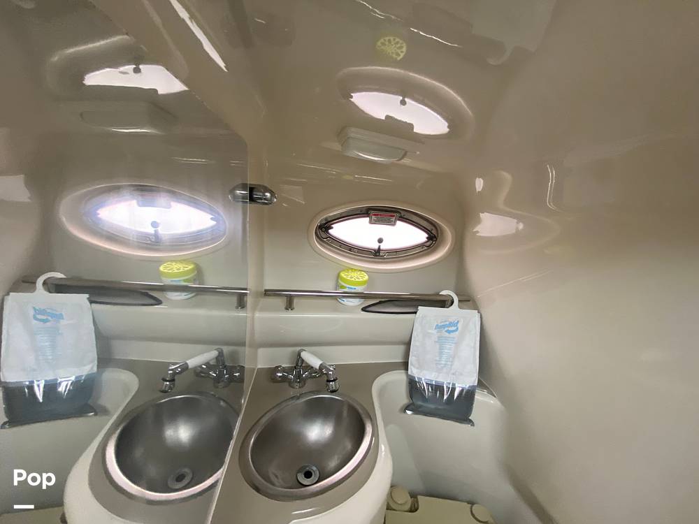 Slide: The Image of Sea Ray 240 Sundancer 2006 - 13209894