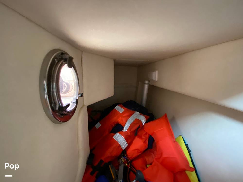 Slide: The Image of Sea Ray 240 Sundancer 2006 - 13209899