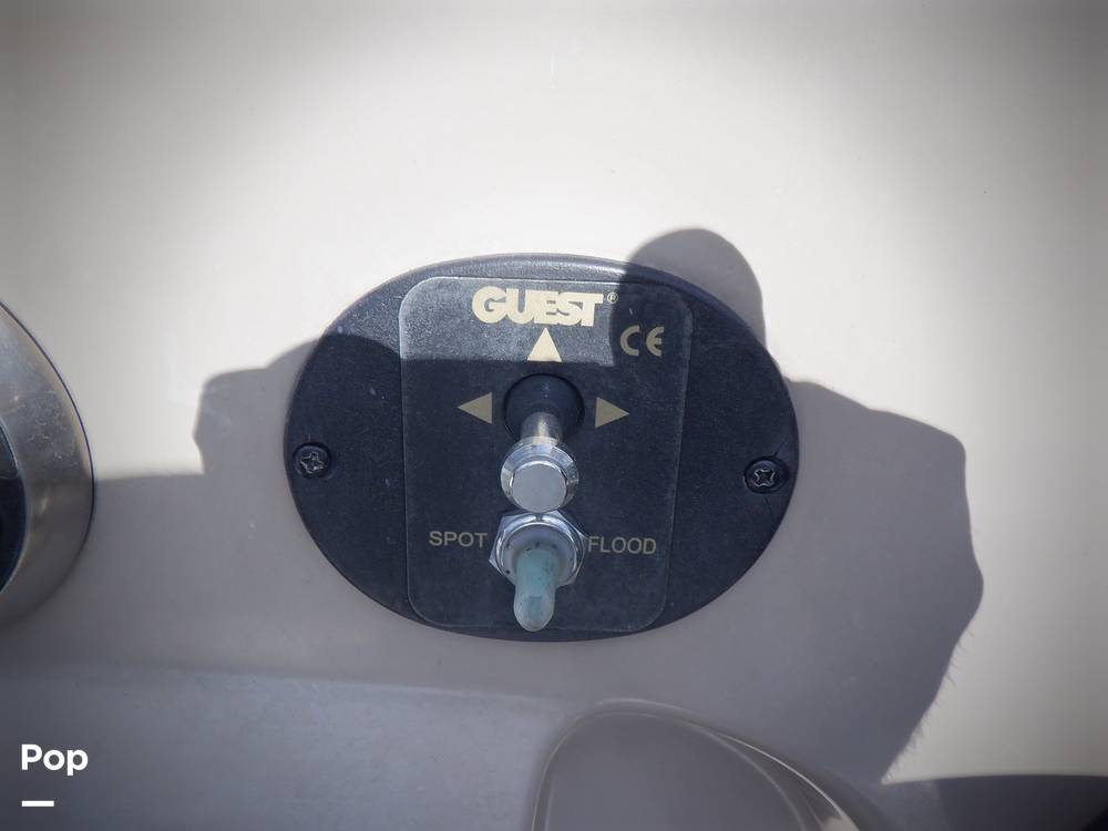 Slide: The Image of Sea Ray 240 Sundancer 2006 - 14038043