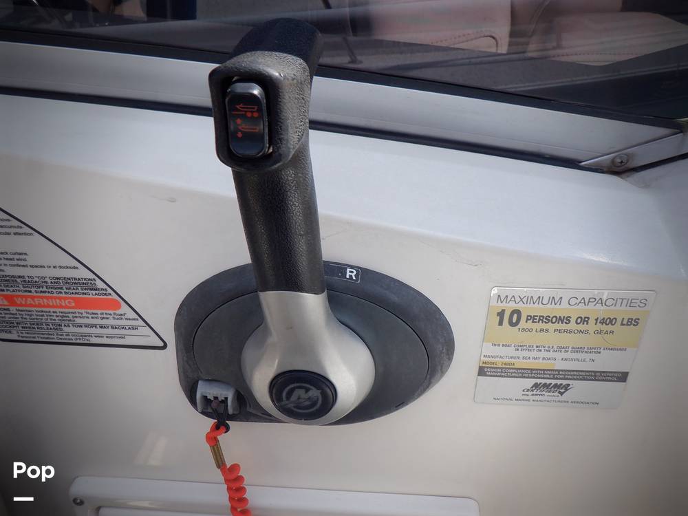Slide: The Image of Sea Ray 240 Sundancer 2006 - 14038045