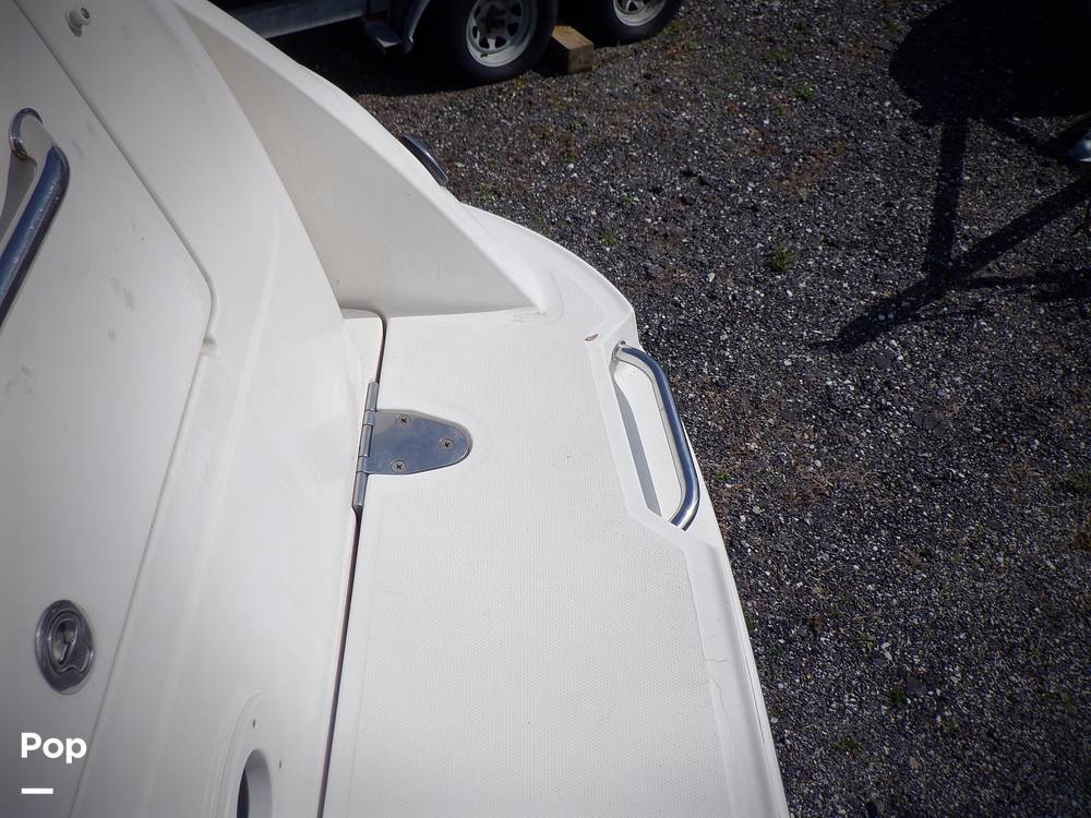 Slide: The Image of Sea Ray 240 Sundancer 2006 - 14038400