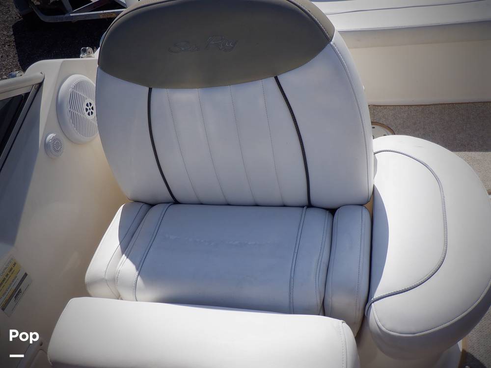 Slide: The Image of Sea Ray 240 Sundancer 2006 - 14038393