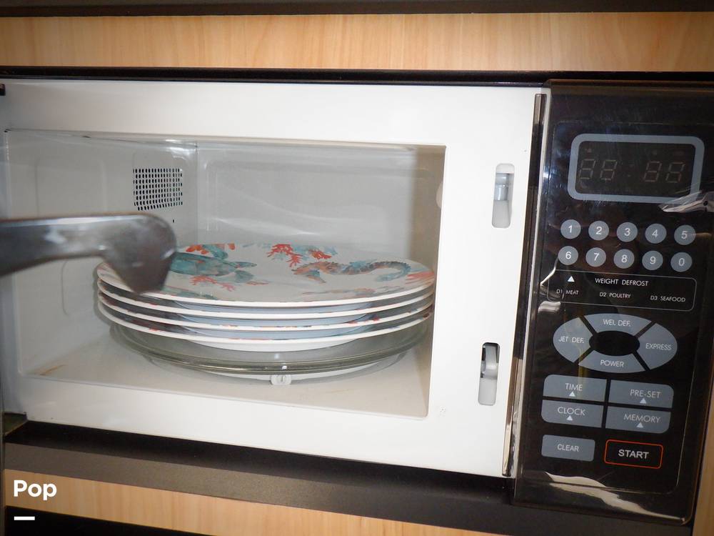 Slide: The Image of Sea Ray 240 Sundancer 2006 - 14038362