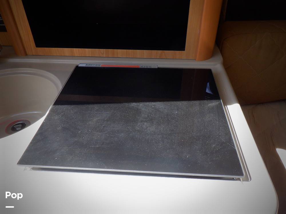 Slide: The Image of Sea Ray 240 Sundancer 2006 - 14038363