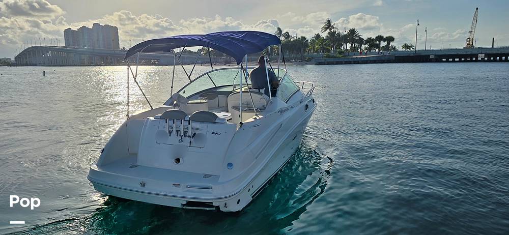 Slide: The Image of Sea Ray 240 Sundancer 2007 - 15642229