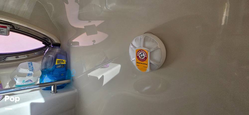 Slide: The Image of Sea Ray 240 Sundancer 2007 - 15642296