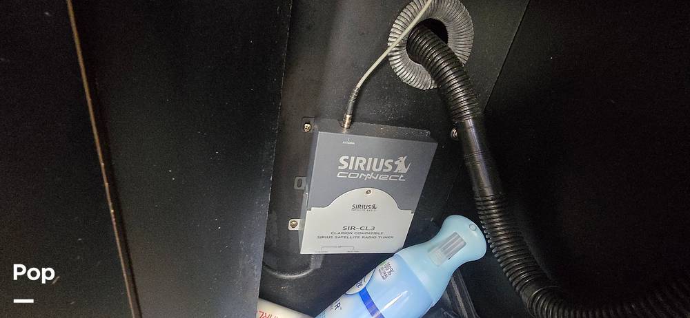 Slide: The Image of Sea Ray 240 Sundancer 2007 - 15642300