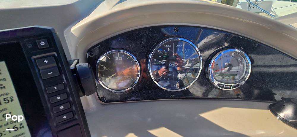 Slide: The Image of Sea Ray 240 Sundancer 2007 - 15642308