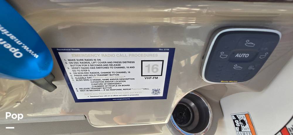 Slide: The Image of Sea Ray 240 Sundancer 2007 - 15642316