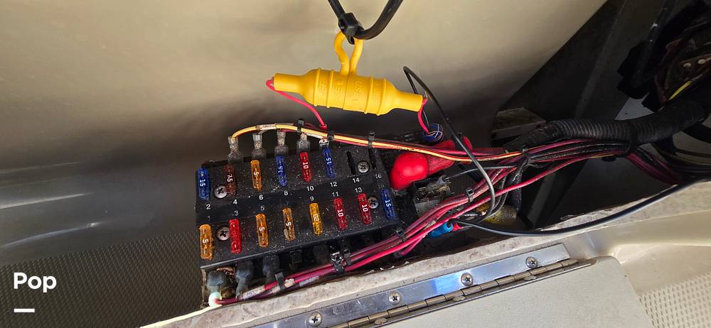 Slide: The Image of Sea Ray 240 Sundancer 2007 - 15642331