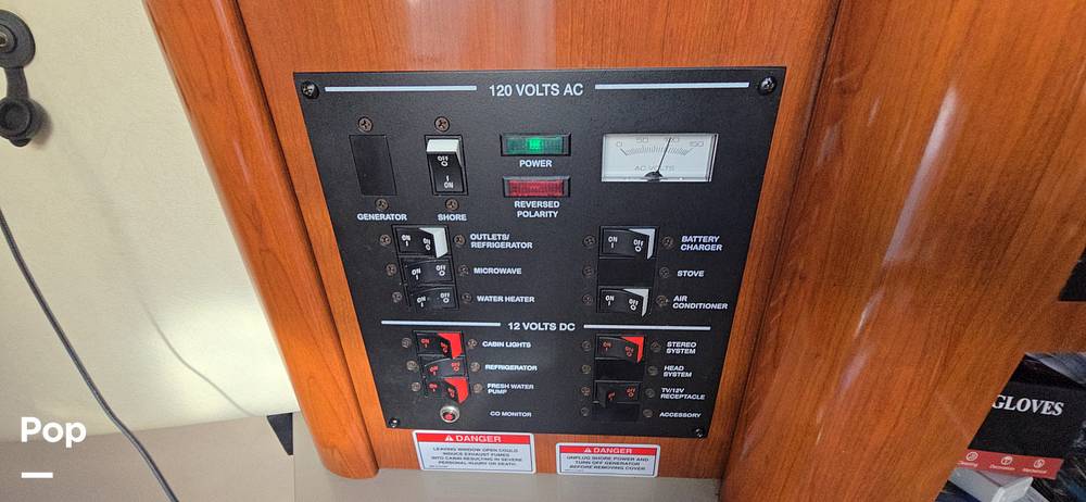 Slide: The Image of Sea Ray 240 Sundancer 2007 - 15642362