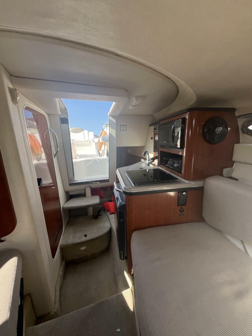 Slide: The Image of Sea Ray 240 Sundancer 2007 - 4625795