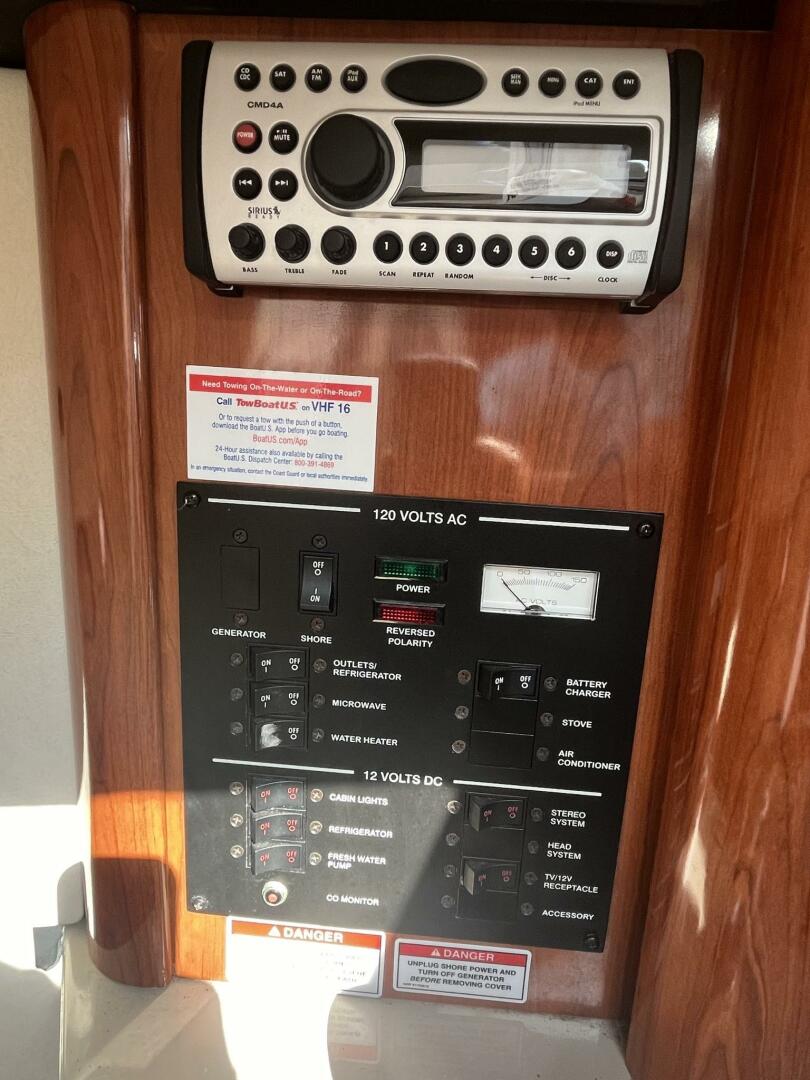 Slide: The Image of Sea Ray 240 Sundancer 2007 - 4625782