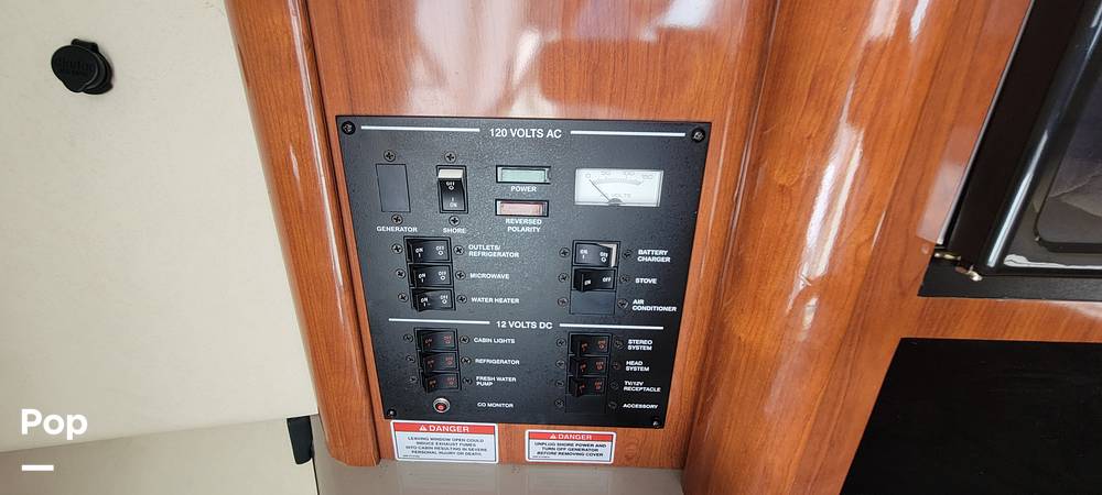 Slide: The Image of Sea Ray 240 Sundancer 2007 - 14431382
