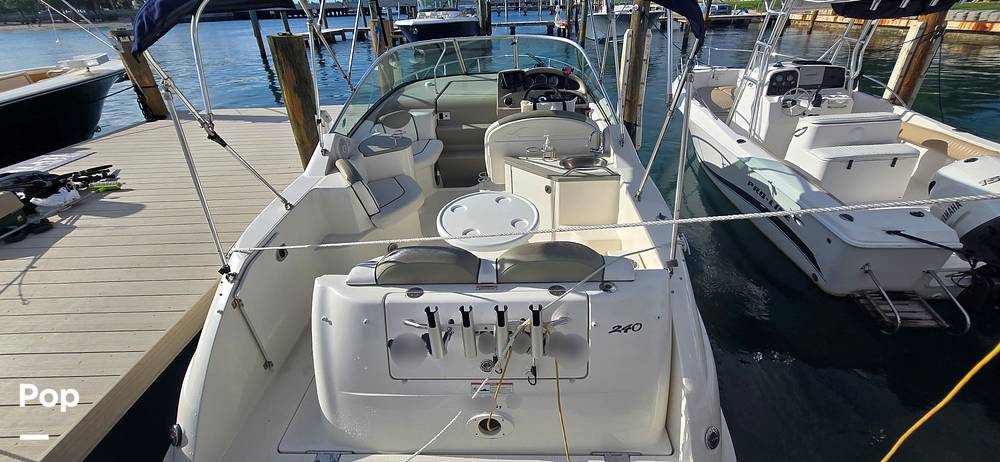 Slide: The Image of Sea Ray 240 Sundancer 2007 - 15642244