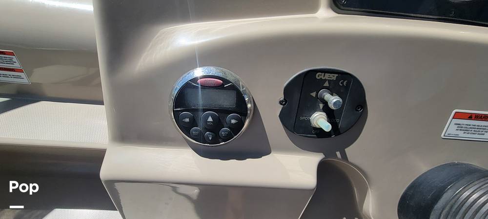 Slide: The Image of Sea Ray 240 Sundancer 2007 - 14431474
