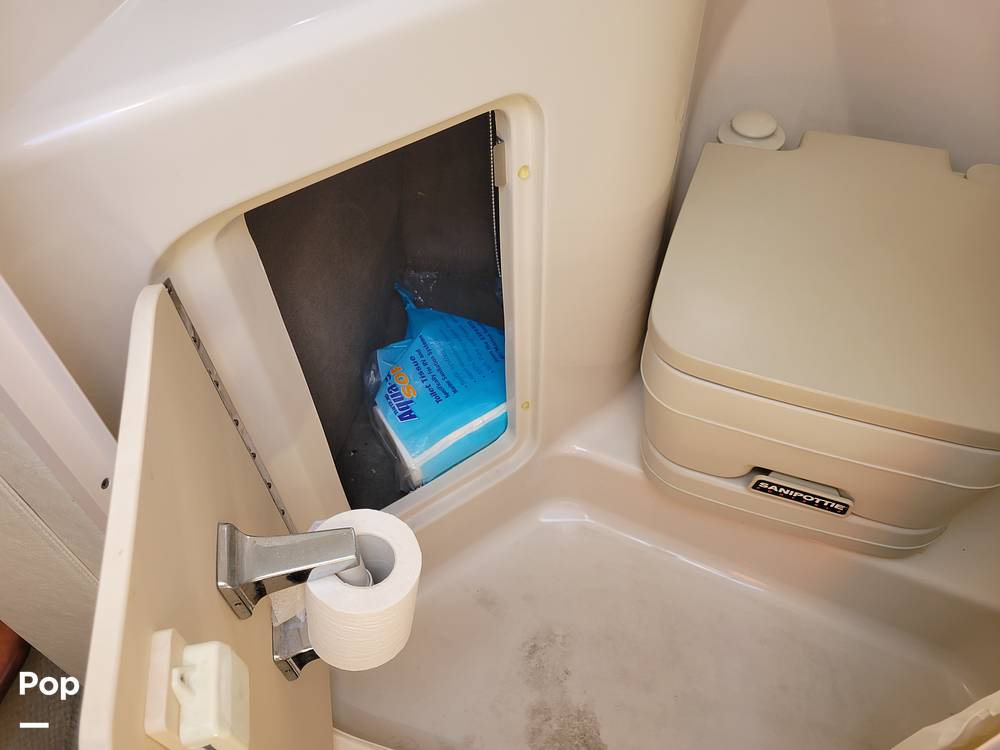 Slide: The Image of Sea Ray 240 Sundancer 2007 - 14276711