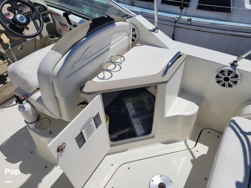 Slide: The Image of Sea Ray 240 Sundancer 2007 - 14276722