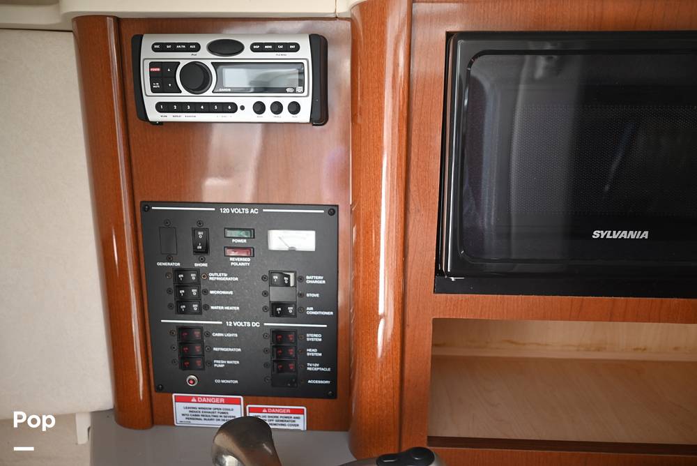Slide: The Image of Sea Ray 240 Sundancer 2008 - 15339525