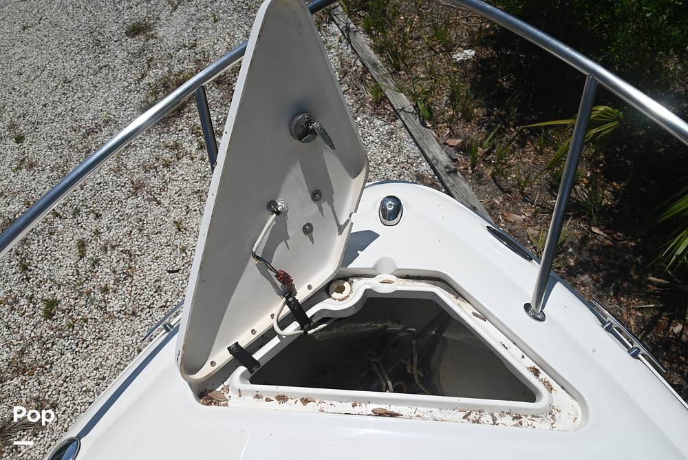 Slide: The Image of Sea Ray 240 Sundancer 2008 - 15339563