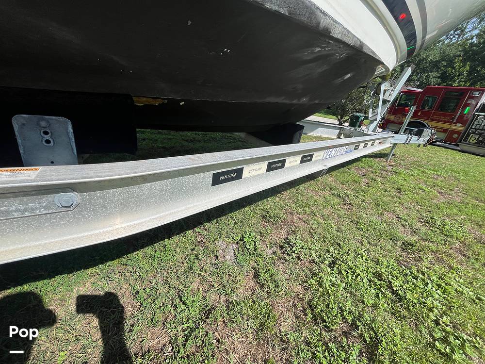 Slide: The Image of Sea Ray 240 Sundancer 2008 - 15499712