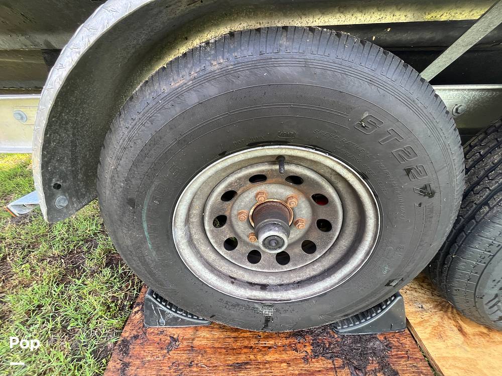 Slide: The Image of Sea Ray 240 Sundancer 2008 - 15499718