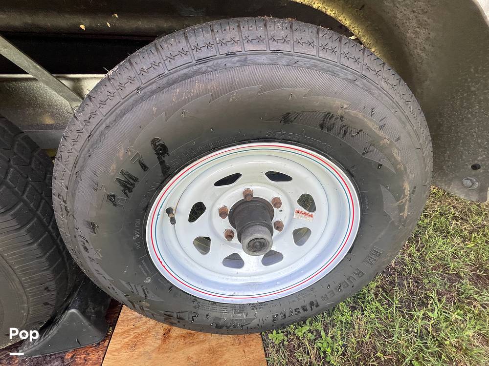 Slide: The Image of Sea Ray 240 Sundancer 2008 - 15499720