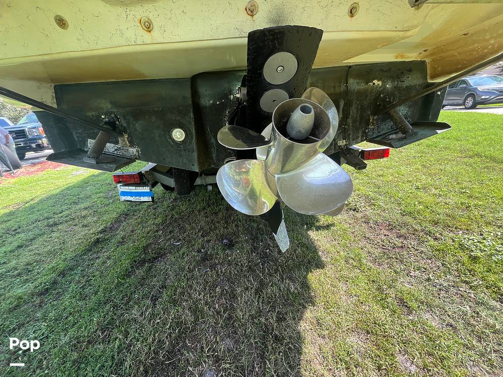 Slide: The Image of Sea Ray 240 Sundancer 2008 - 15499724