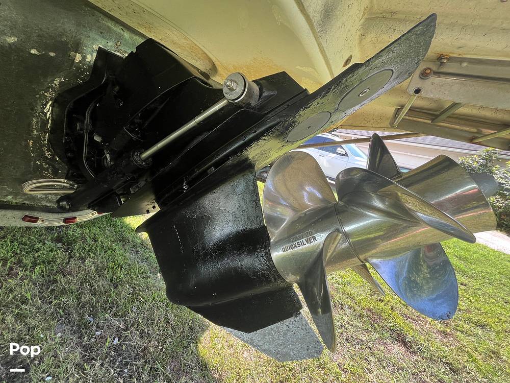 Slide: The Image of Sea Ray 240 Sundancer 2008 - 15499725