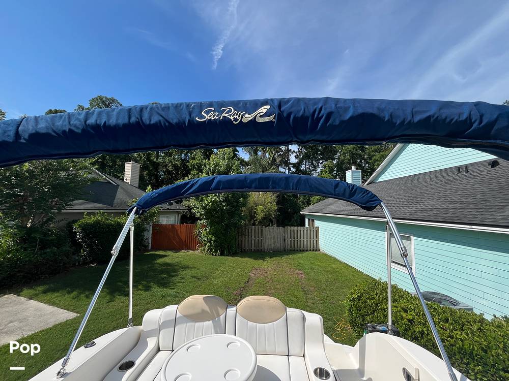 Slide: The Image of Sea Ray 240 Sundancer 2008 - 15499781