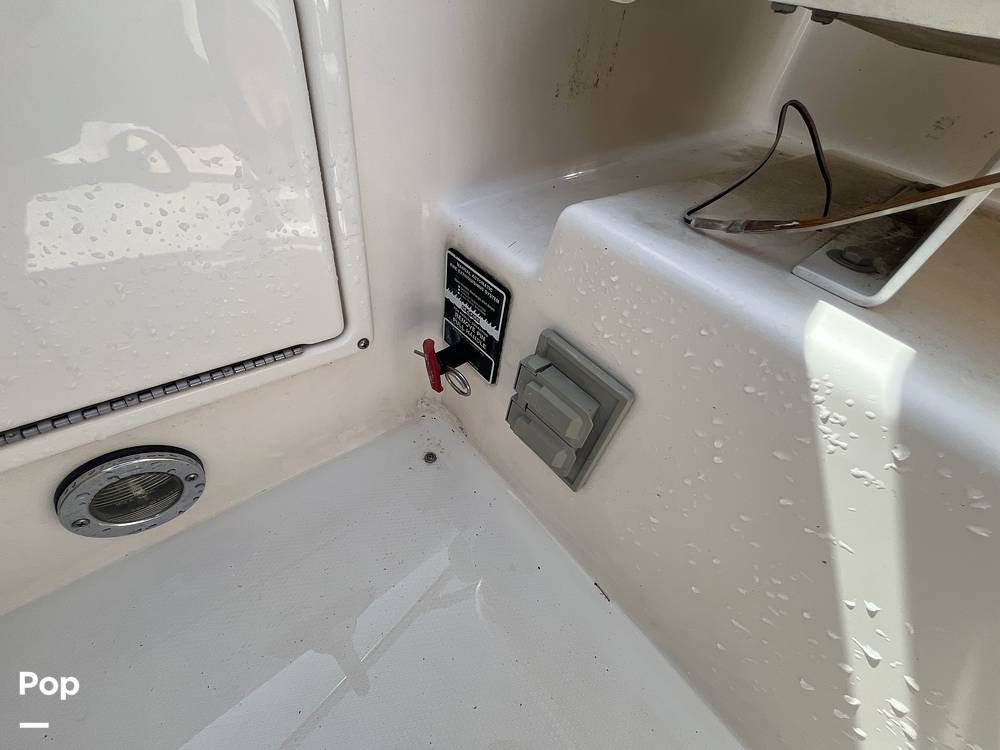 Slide: The Image of Sea Ray 240 Sundancer 2008 - 15499786