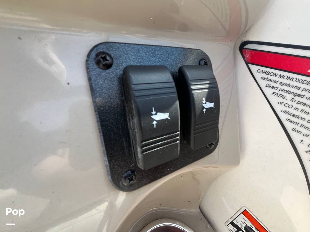 Slide: The Image of Sea Ray 240 Sundancer 2008 - 15499794