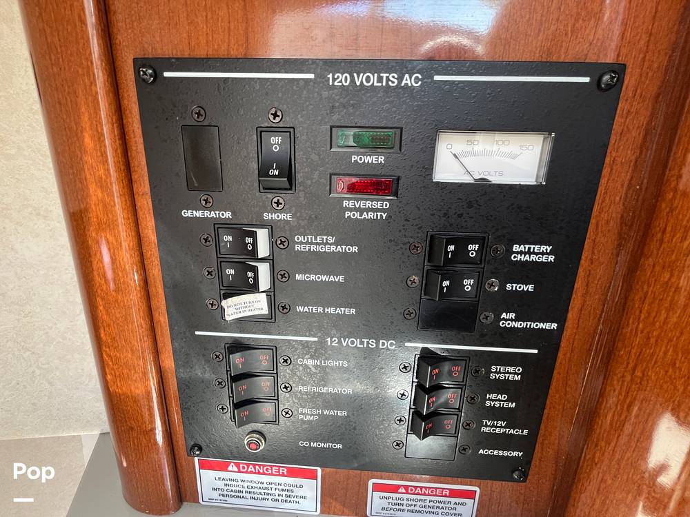 Slide: The Image of Sea Ray 240 Sundancer 2008 - 15499806