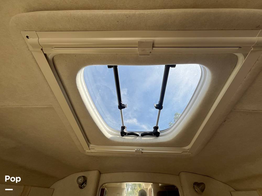 Slide: The Image of Sea Ray 240 Sundancer 2008 - 15499820