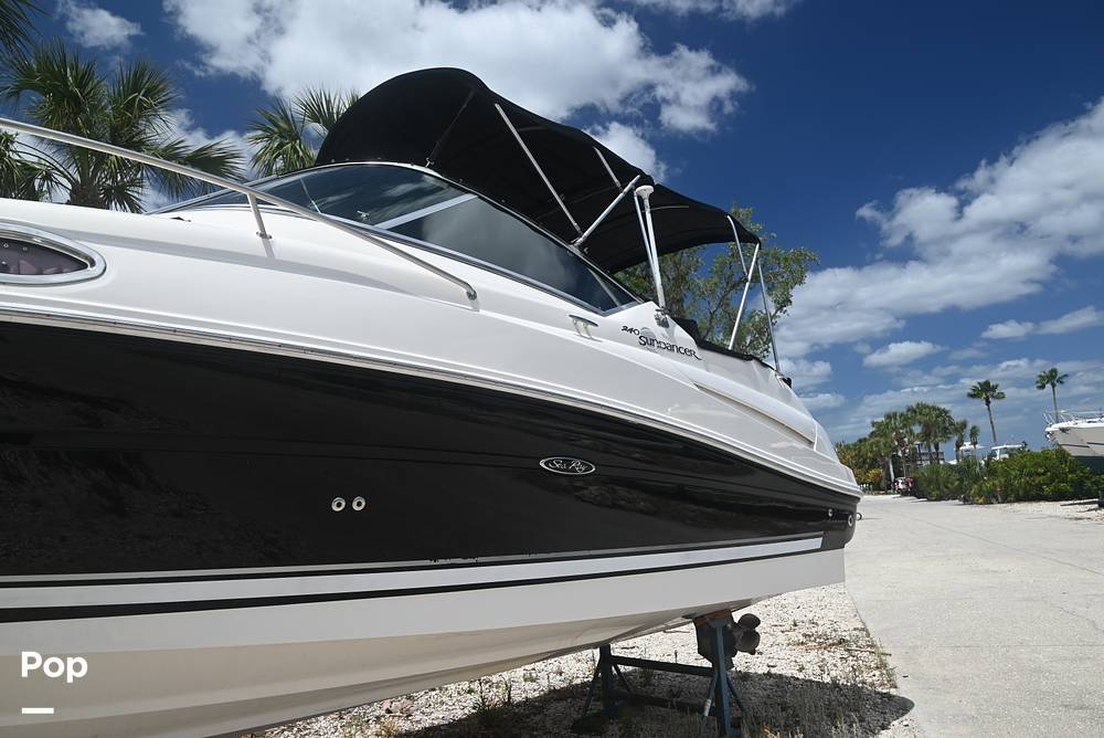 Slide: The Image of Sea Ray 240 Sundancer 2008 - 15339436