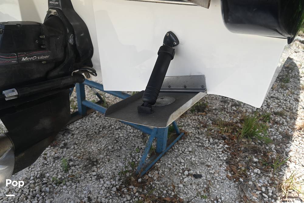 Slide: The Image of Sea Ray 240 Sundancer 2008 - 15339449