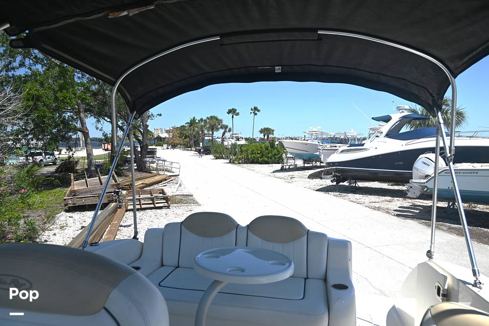 Slide: The Image of Sea Ray 240 Sundancer 2008 - 15339472