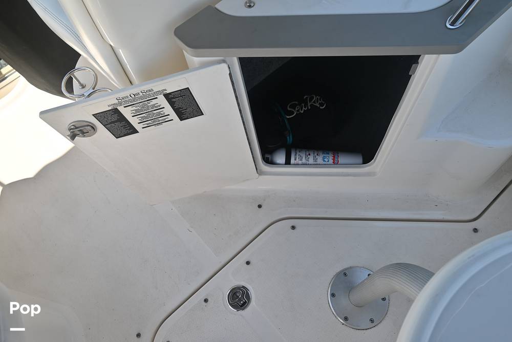 Slide: The Image of Sea Ray 240 Sundancer 2008 - 15339479