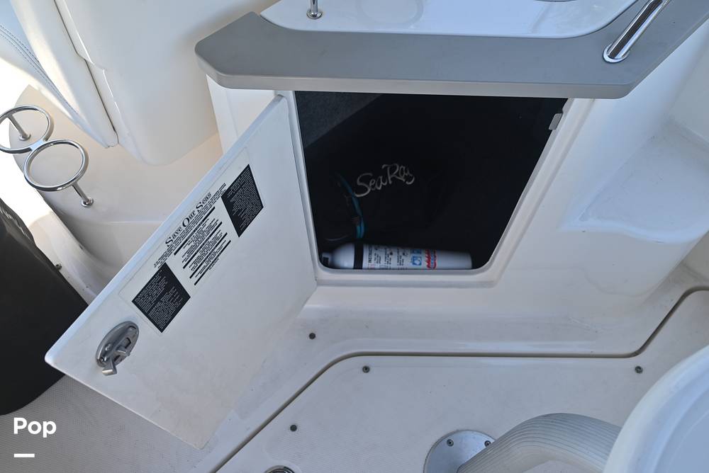 Slide: The Image of Sea Ray 240 Sundancer 2008 - 15339489