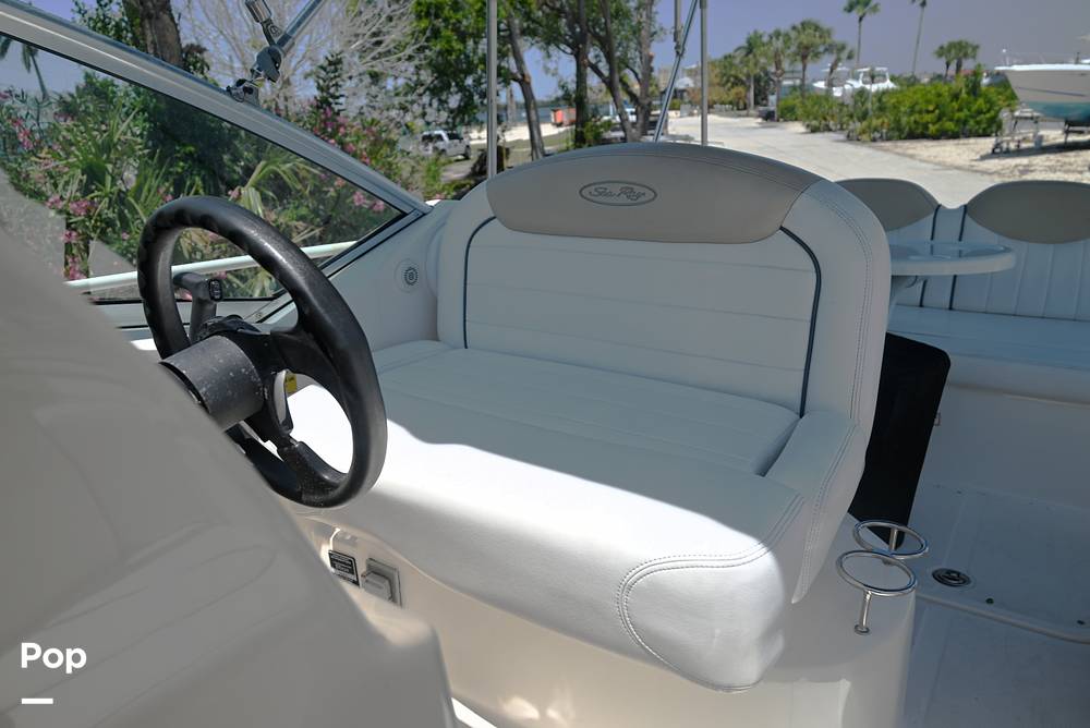 Slide: The Image of Sea Ray 240 Sundancer 2008 - 15339506