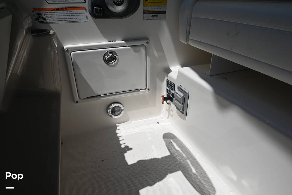 Slide: The Image of Sea Ray 240 Sundancer 2008 - 15339508