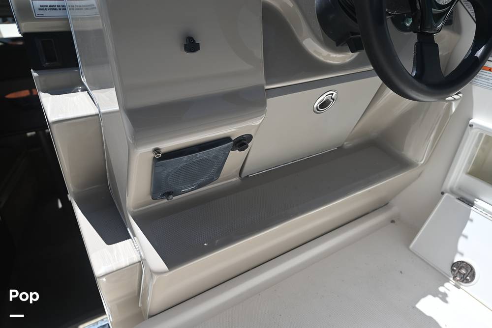 Slide: The Image of Sea Ray 240 Sundancer 2008 - 15339512