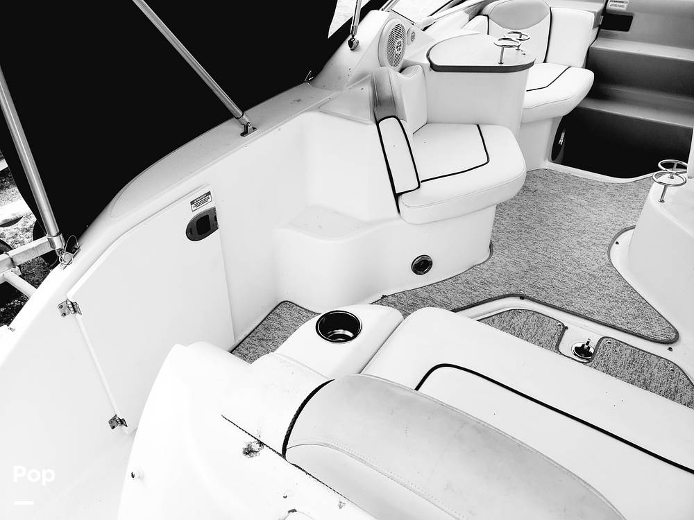 Slide: The Image of Sea Ray 240 Sundancer 2008 - 12841130