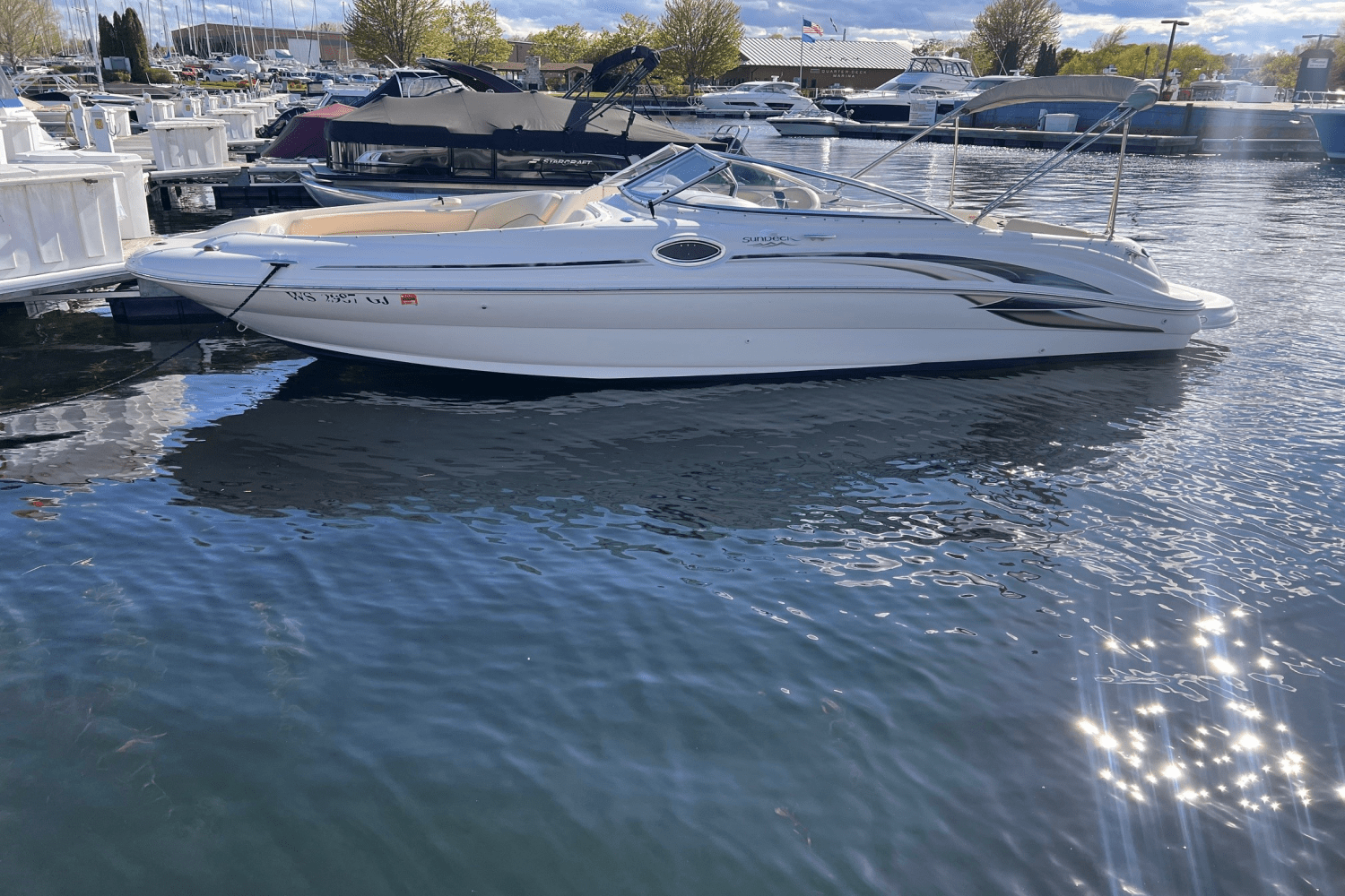 Slide: The Image of Sea Ray 240 SUNDECK 2002 - 0