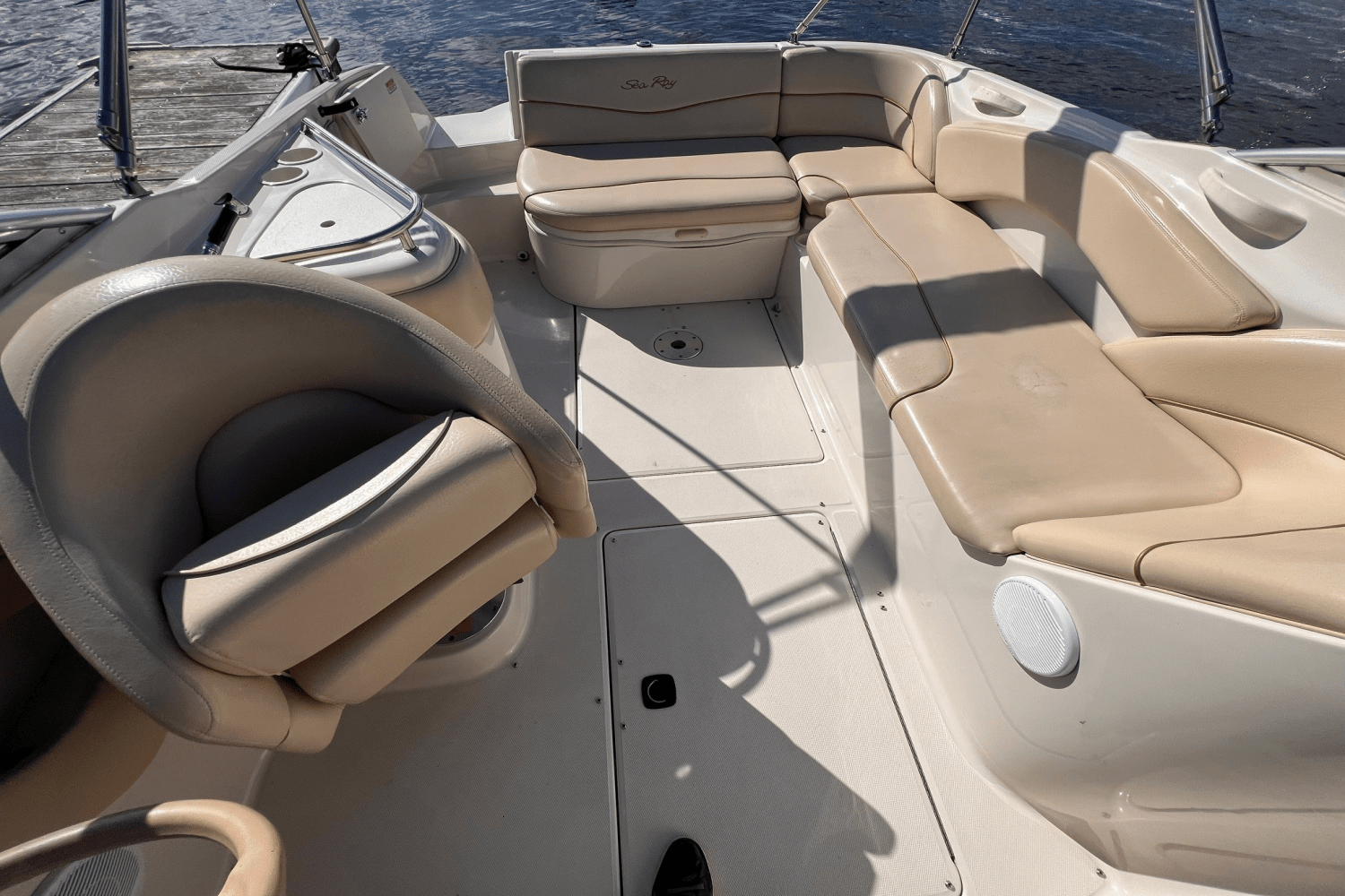 Slide: The Image of Sea Ray 240 SUNDECK 2002 - 12